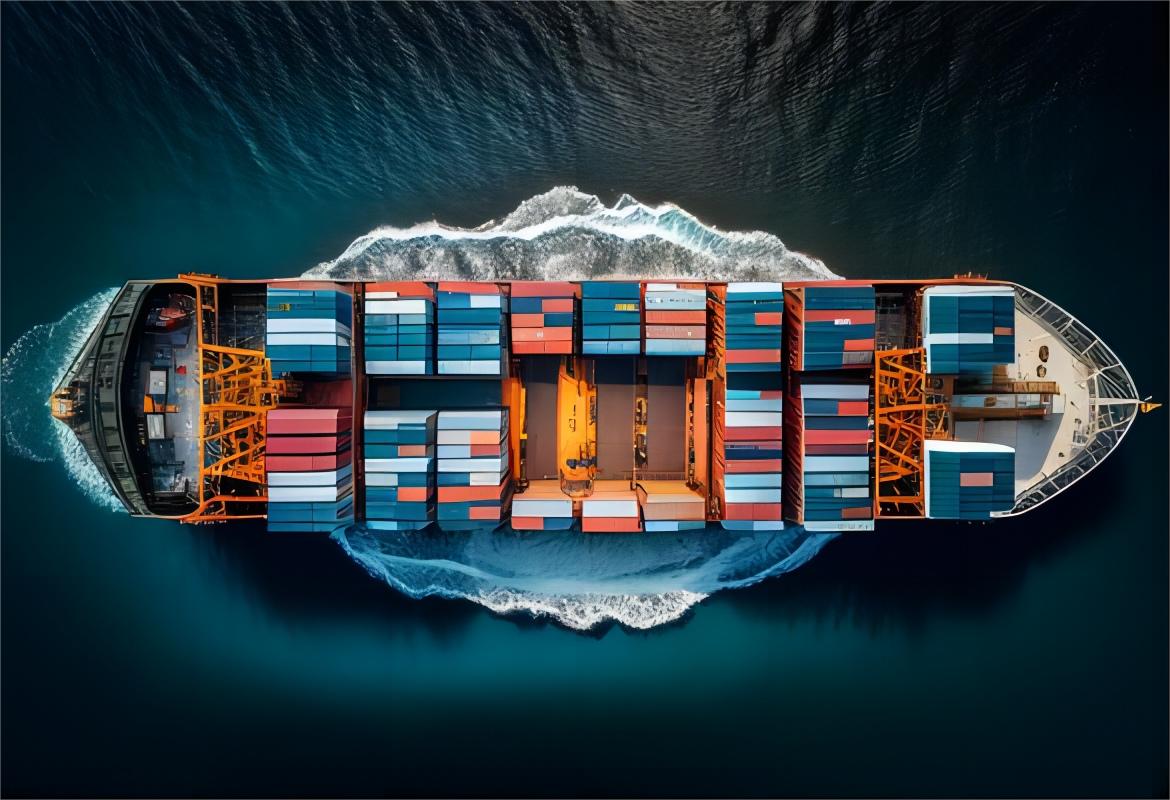 freight forwarder reviews China Canada and CFS warehouse consolidation visual